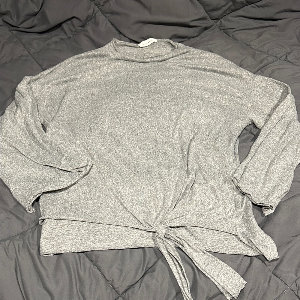 Gray Tie-Front shirt